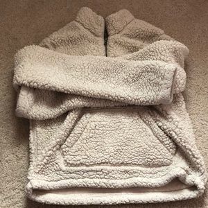 hollister sherpa white quarter zip